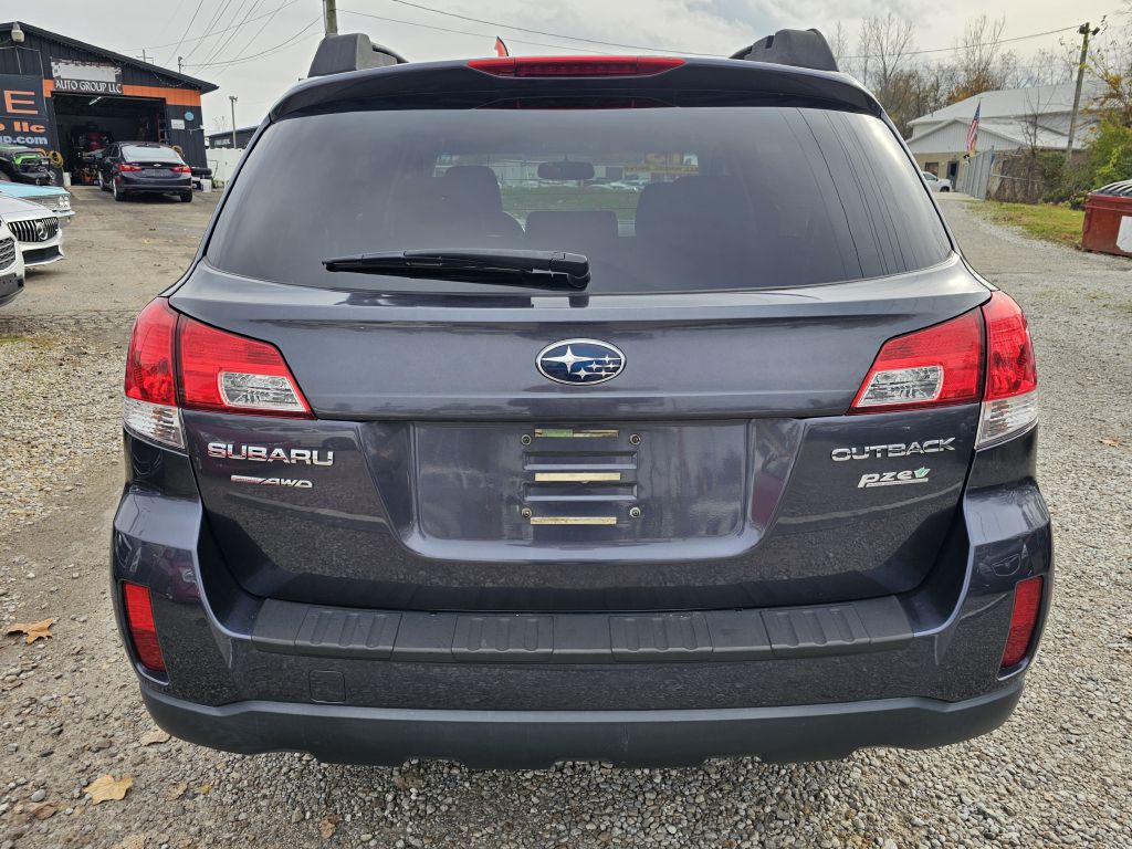 Photo 4 of this SUBARU OUTBACK
