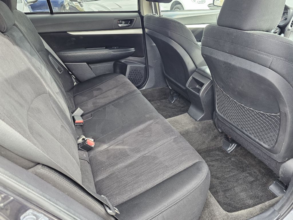 Photo 14 of this SUBARU OUTBACK