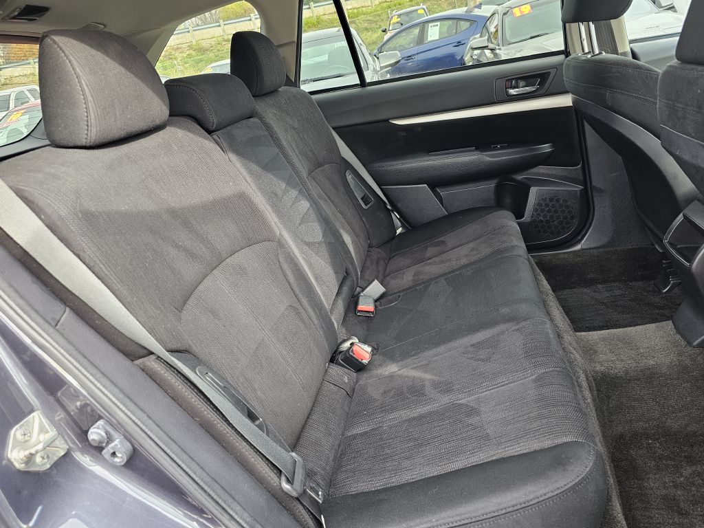 Photo 15 of this SUBARU OUTBACK