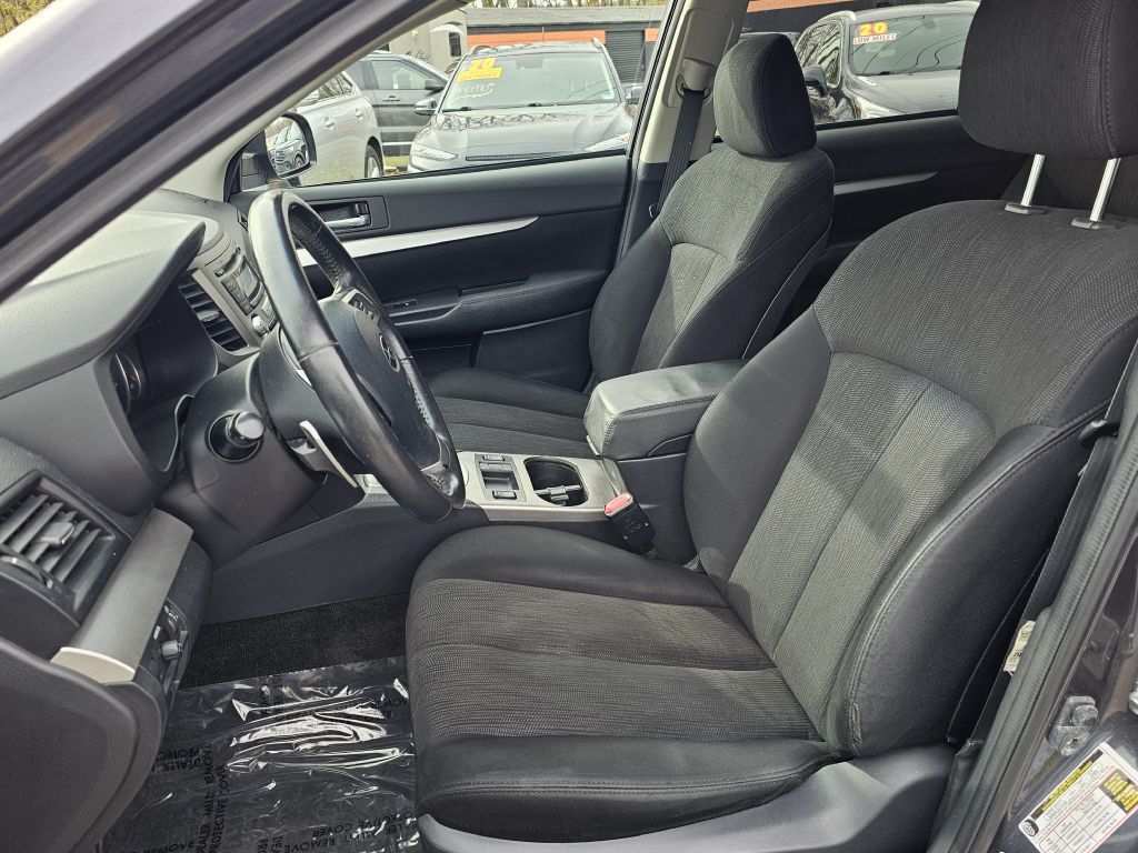 Photo 17 of this SUBARU OUTBACK
