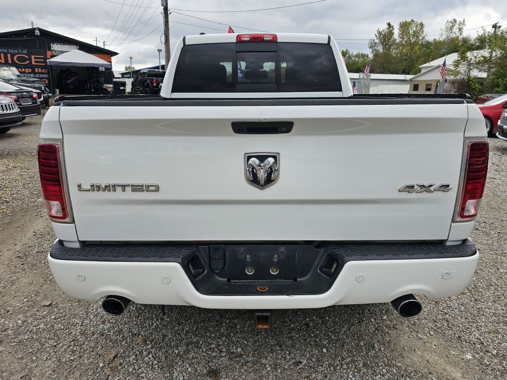 Photo 4 of this RAM 1500