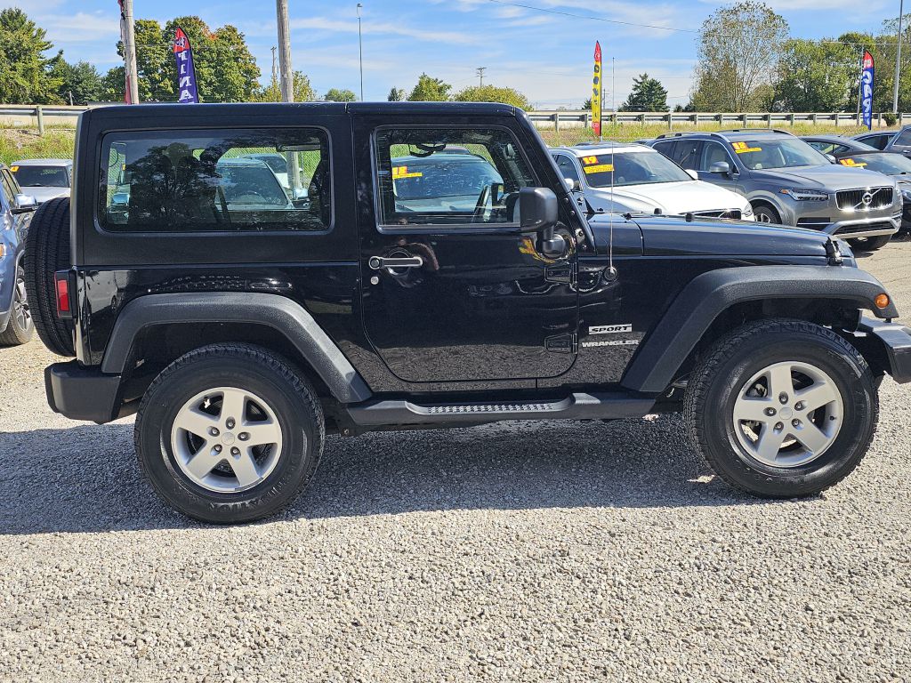 Photo 6 of this JEEP WRANGLER