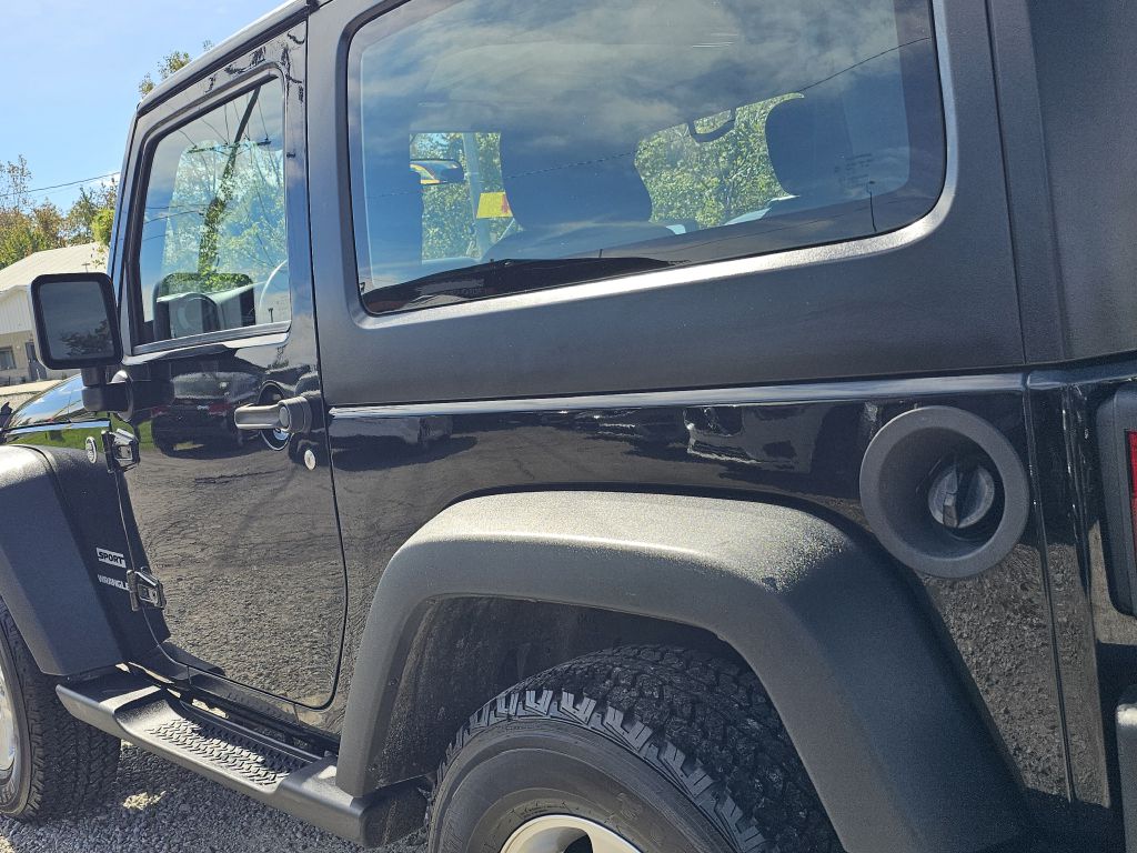 Photo 11 of this JEEP WRANGLER