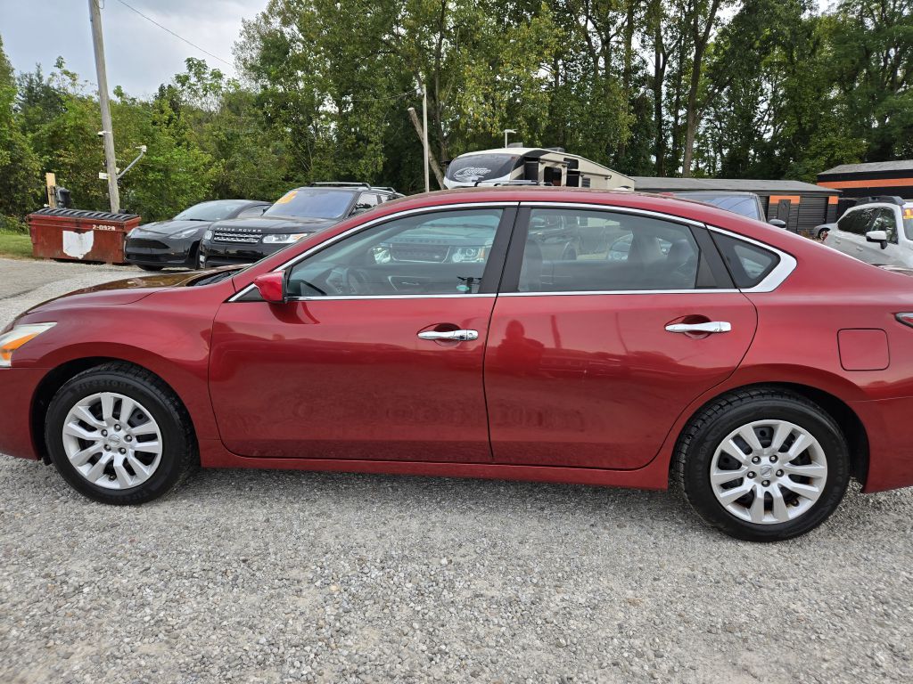 Photo 8 of this NISSAN ALTIMA