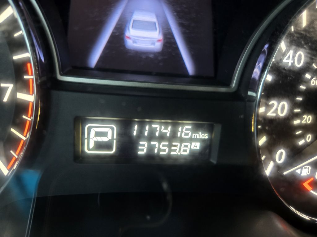 Photo 18 of this NISSAN ALTIMA