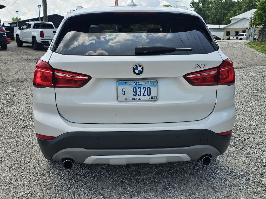 Photo 4 of this BMW X1