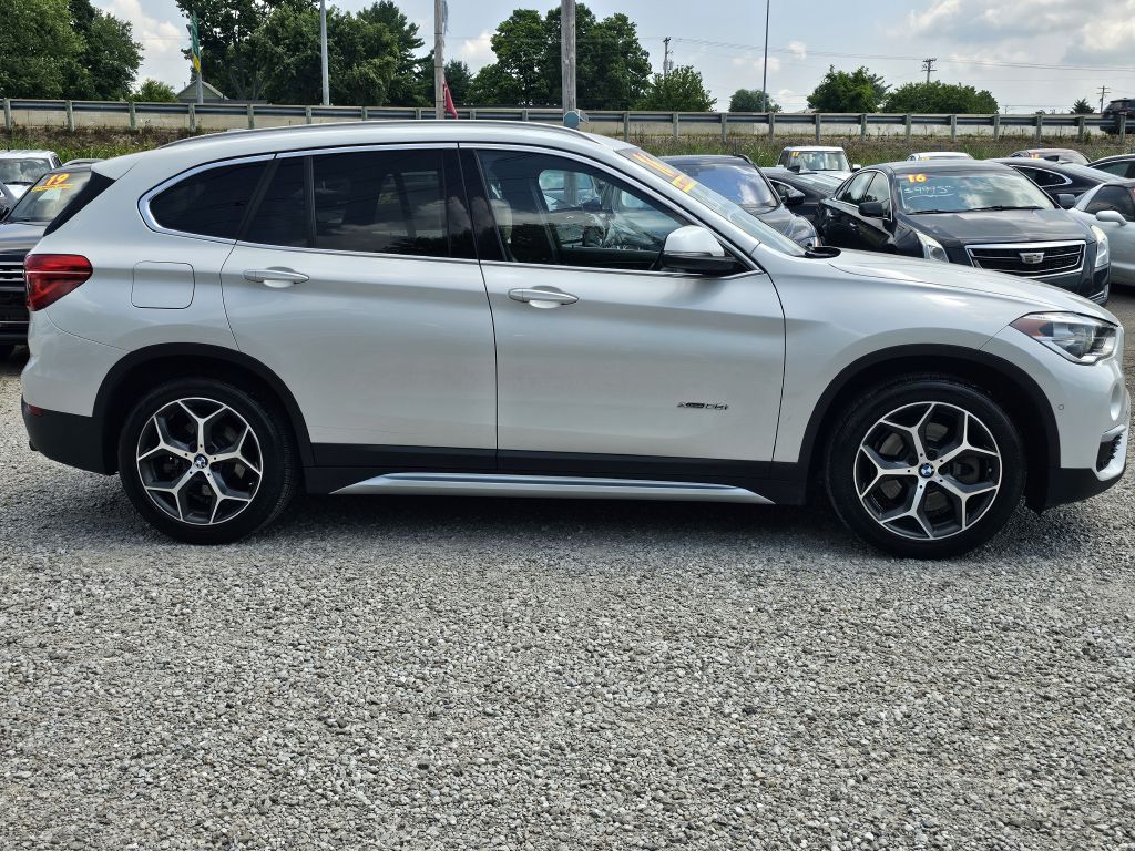 Photo 6 of this BMW X1