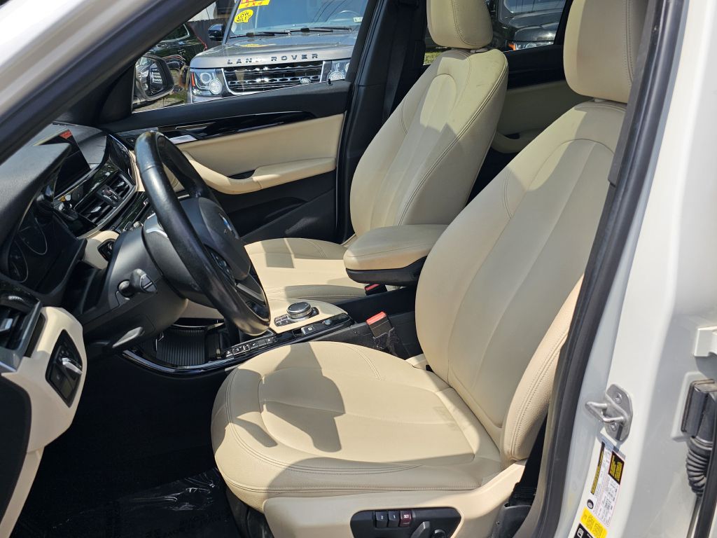 Photo 18 of this BMW X1