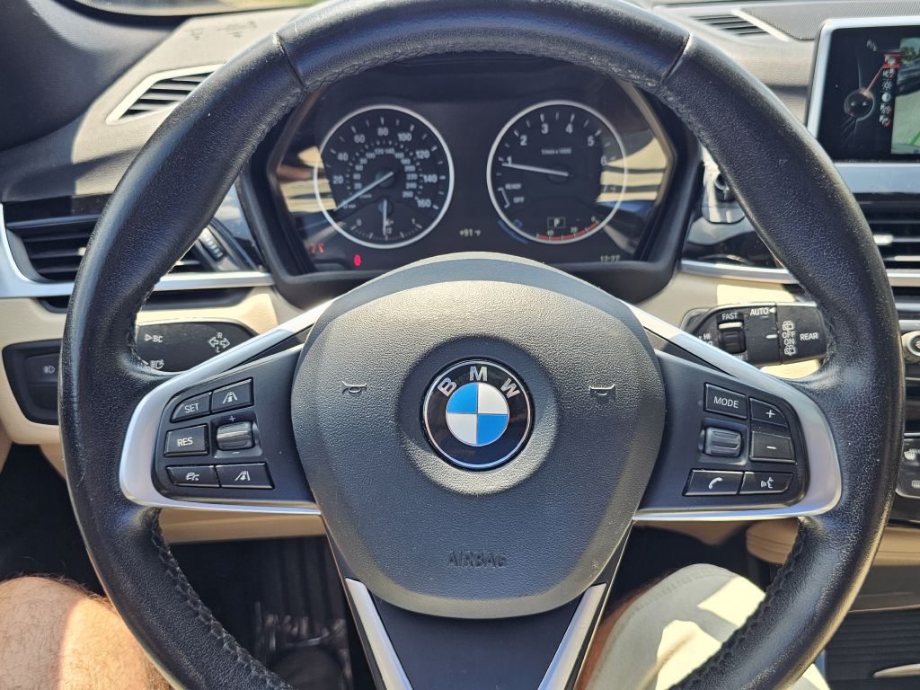 Photo 25 of this BMW X1