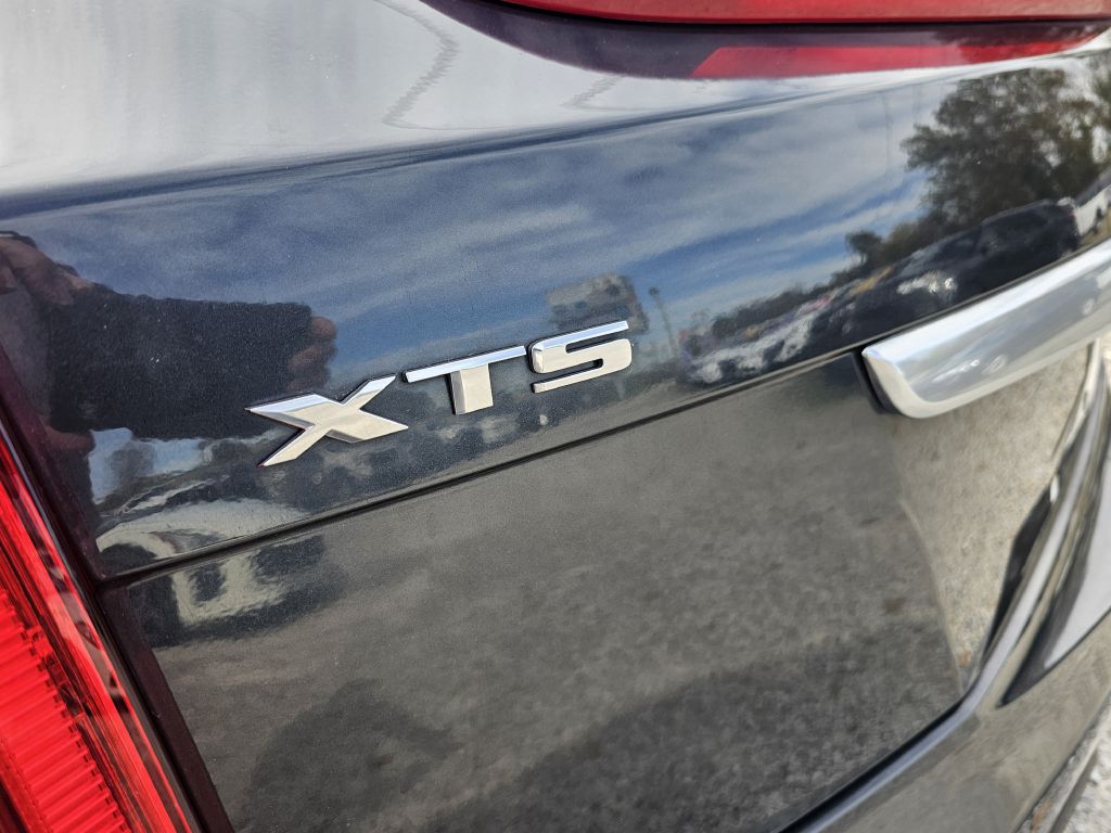 Photo 12 of this CADILLAC XTS