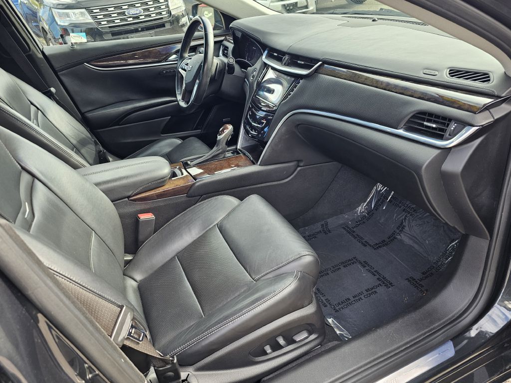 Photo 18 of this CADILLAC XTS