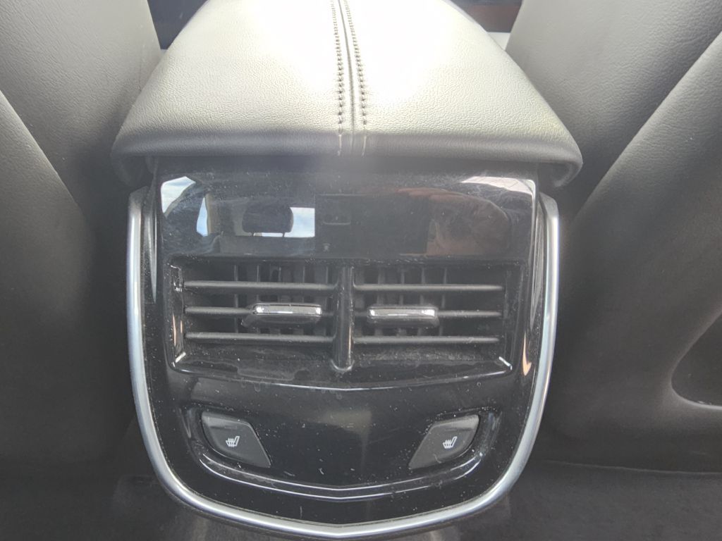 Photo 21 of this CADILLAC XTS