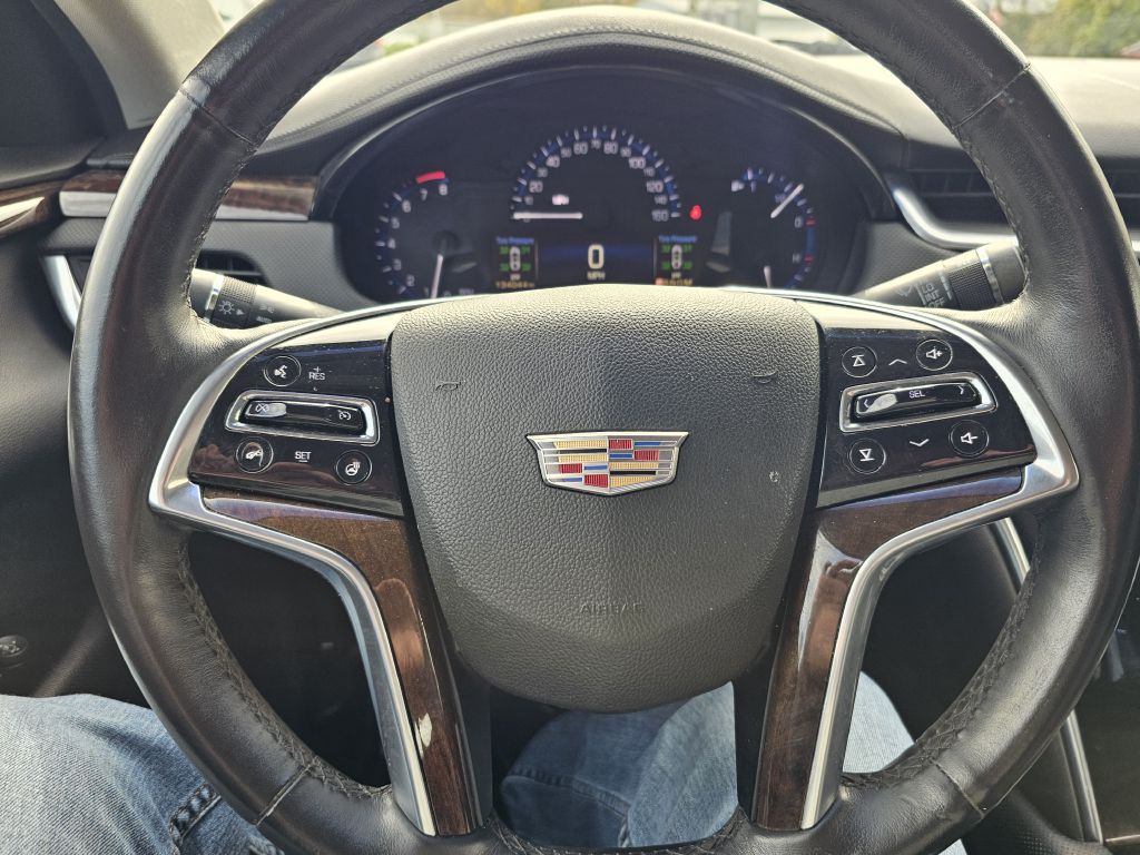 Photo 22 of this CADILLAC XTS