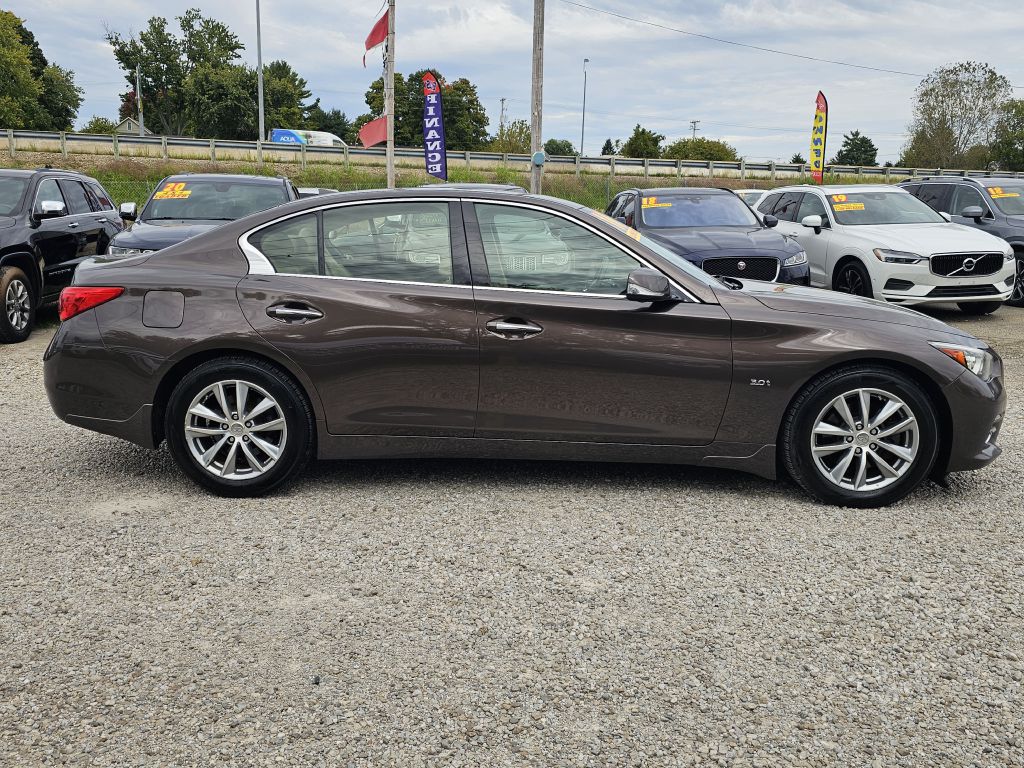 Photo 6 of this INFINITI Q50