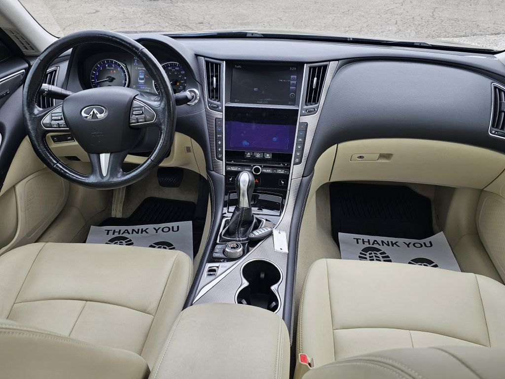 Photo 23 of this INFINITI Q50