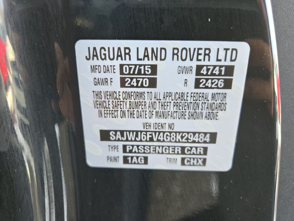 Photo 36 of this JAGUAR F-TYPE