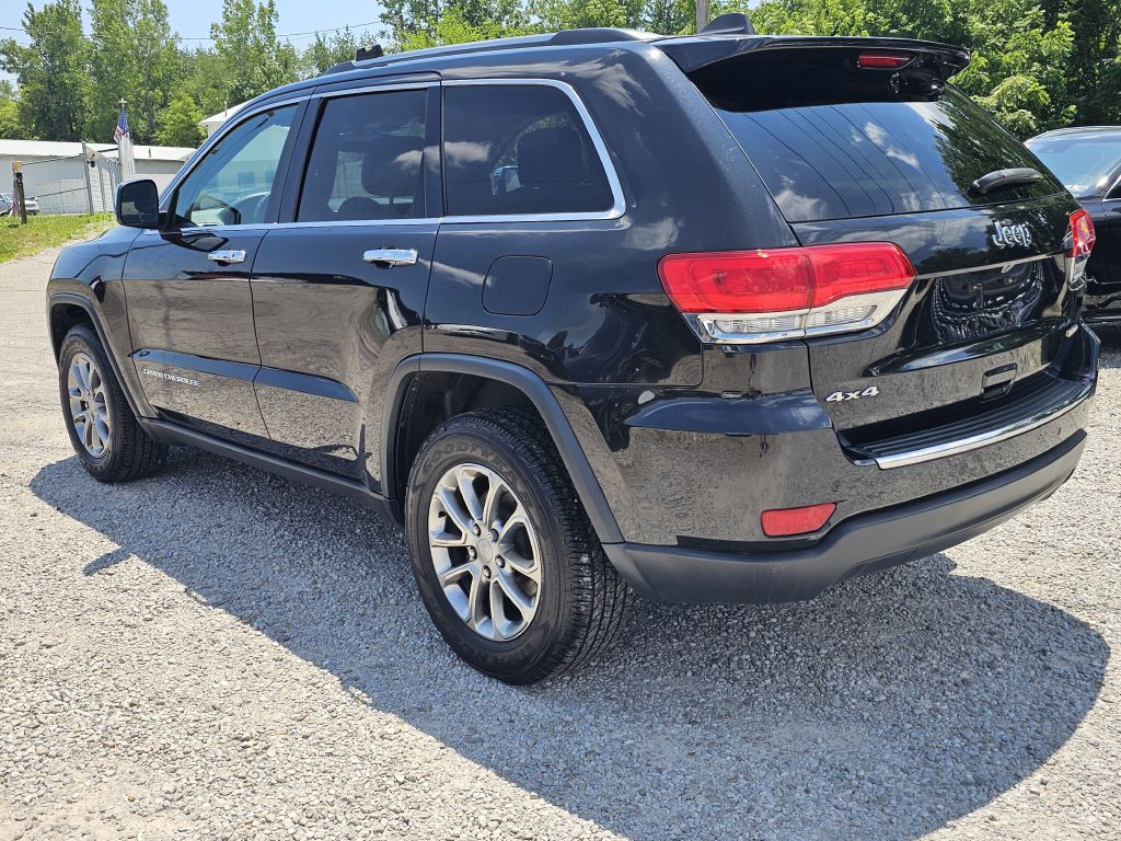 Photo 3 of this JEEP GRAND CHEROKEE