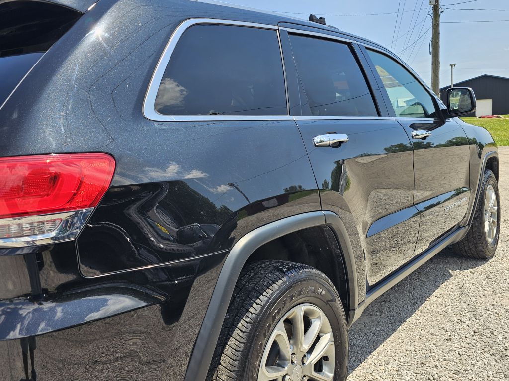 Photo 10 of this JEEP GRAND CHEROKEE