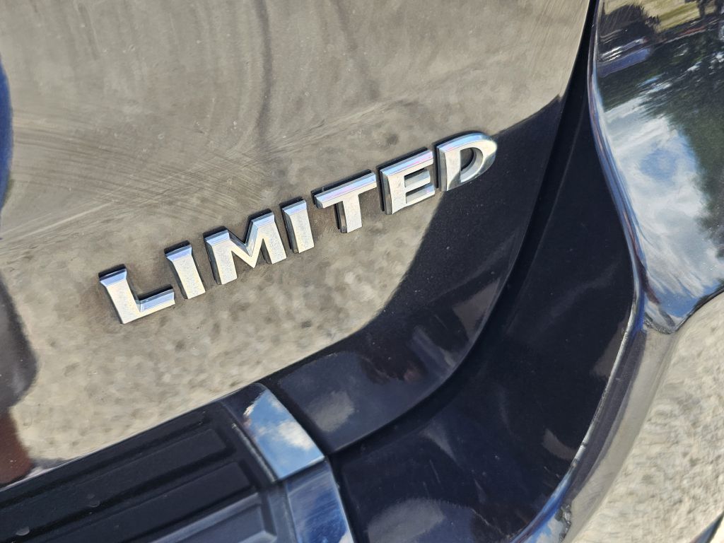 Photo 13 of this JEEP GRAND CHEROKEE