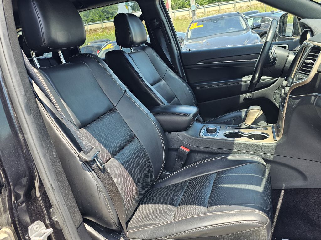 Photo 22 of this JEEP GRAND CHEROKEE