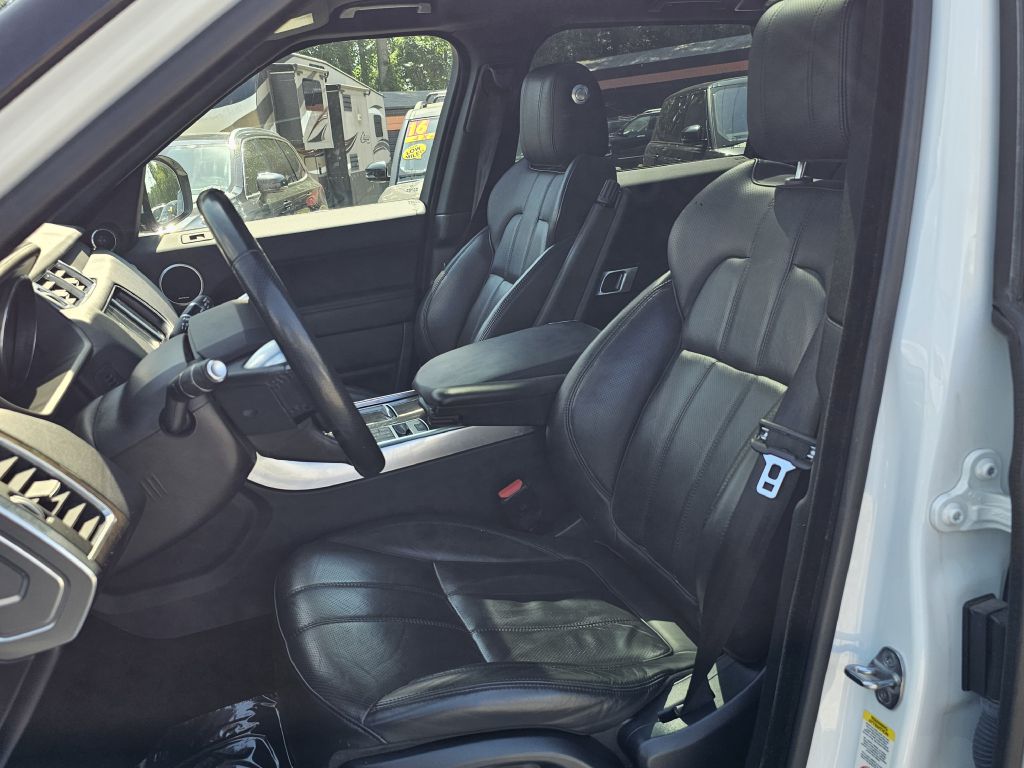 Photo 14 of this LAND ROVER RANGE ROVER SPO