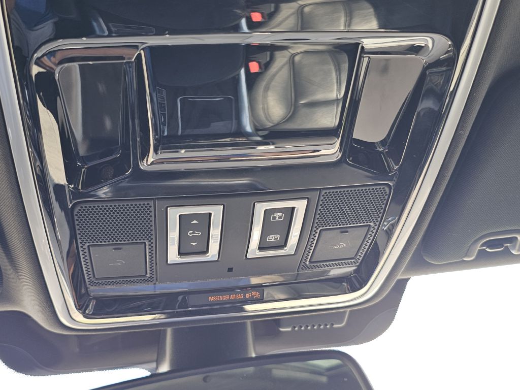 Photo 35 of this LAND ROVER RANGE ROVER SPO