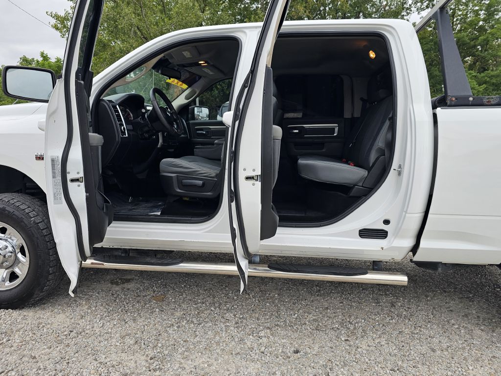 Photo 11 of this RAM 2500