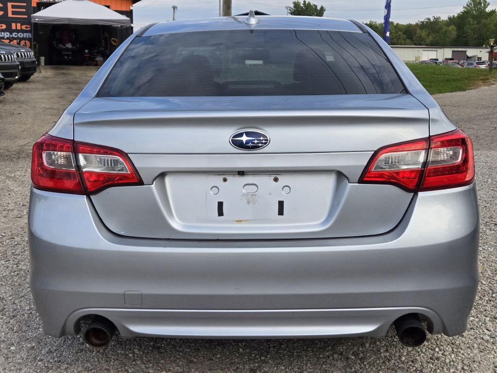 Photo 6 of this SUBARU LEGACY