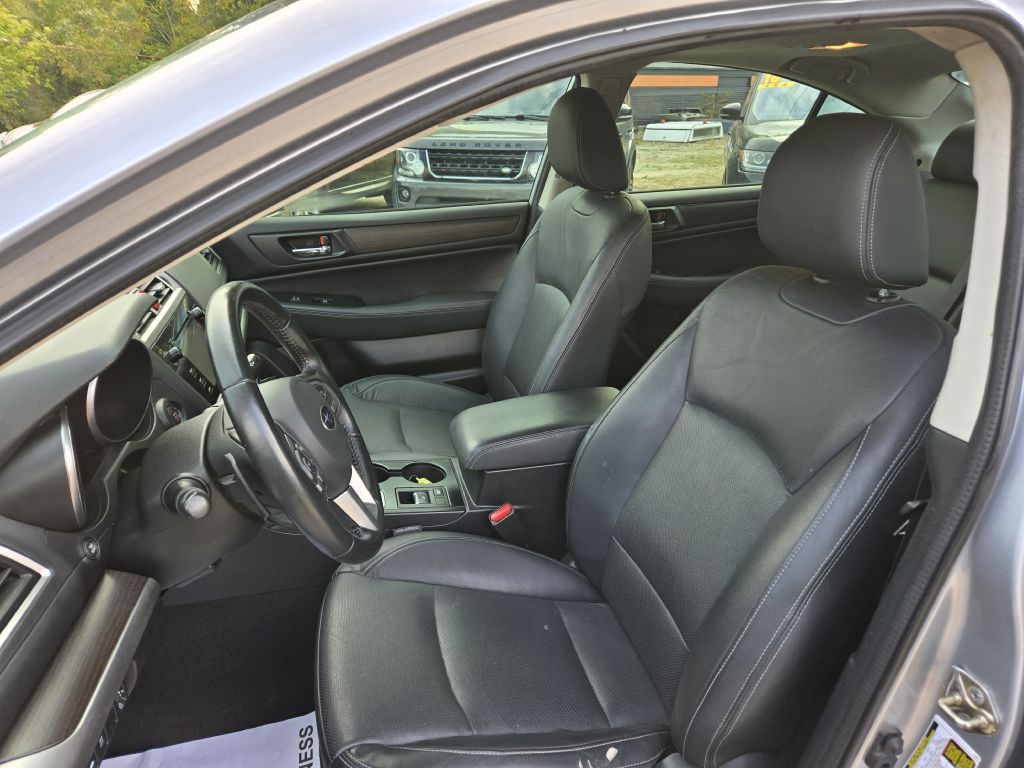 Photo 12 of this SUBARU LEGACY