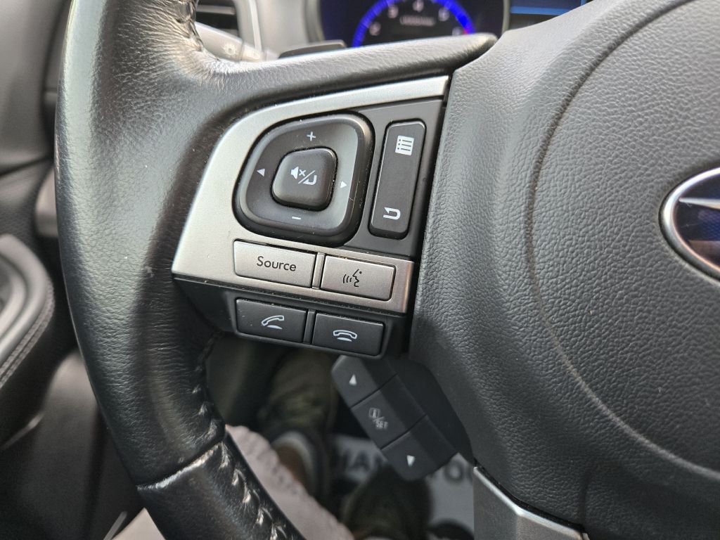 Photo 17 of this SUBARU LEGACY