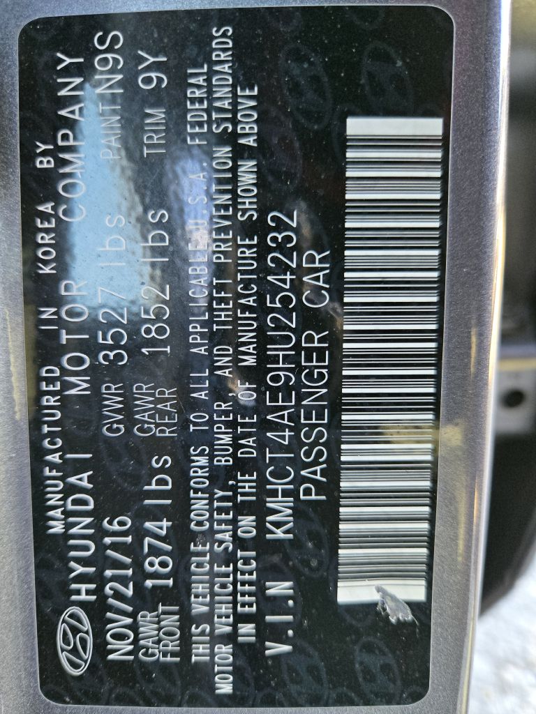 Photo 24 of this HYUNDAI ACCENT