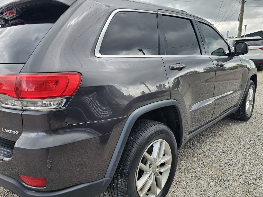 Photo 11 of this JEEP GRAND CHEROKEE