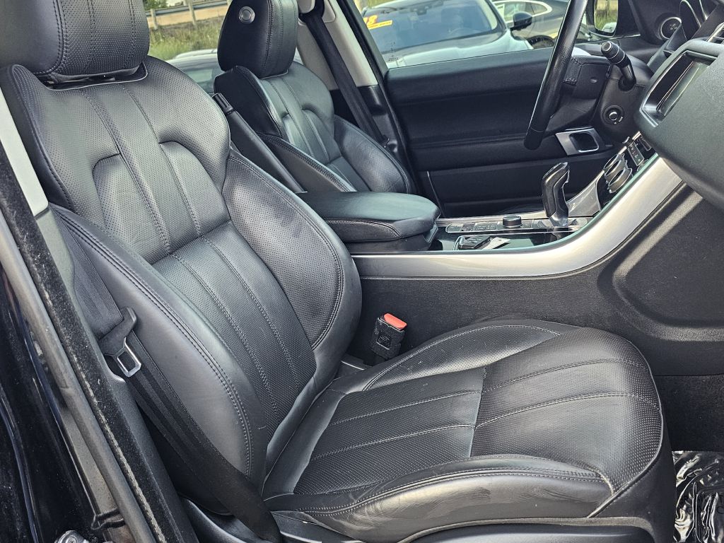Photo 24 of this LAND ROVER RANGE ROVER SPO