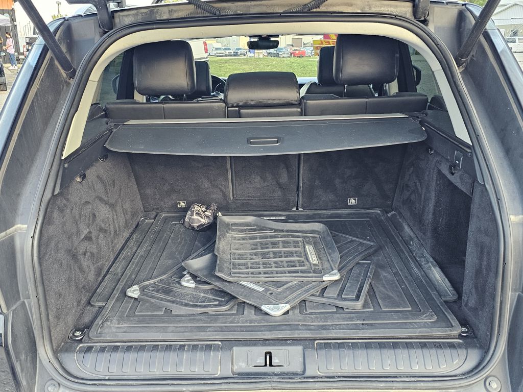 Photo 27 of this LAND ROVER RANGE ROVER SPO