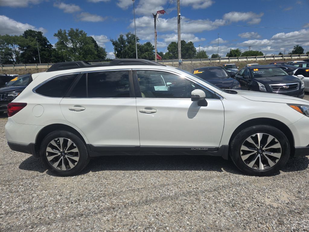 Photo 4 of this SUBARU OUTBACK