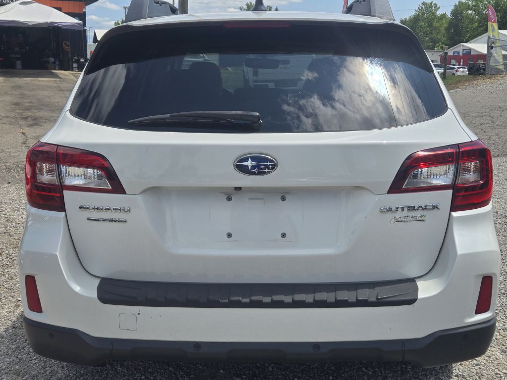 Photo 6 of this SUBARU OUTBACK