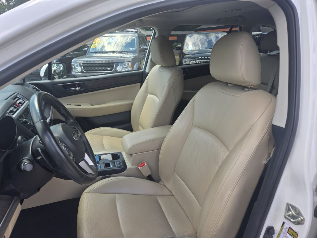 Photo 14 of this SUBARU OUTBACK