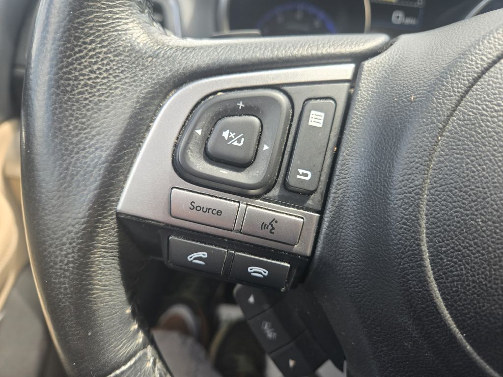 Photo 19 of this SUBARU OUTBACK