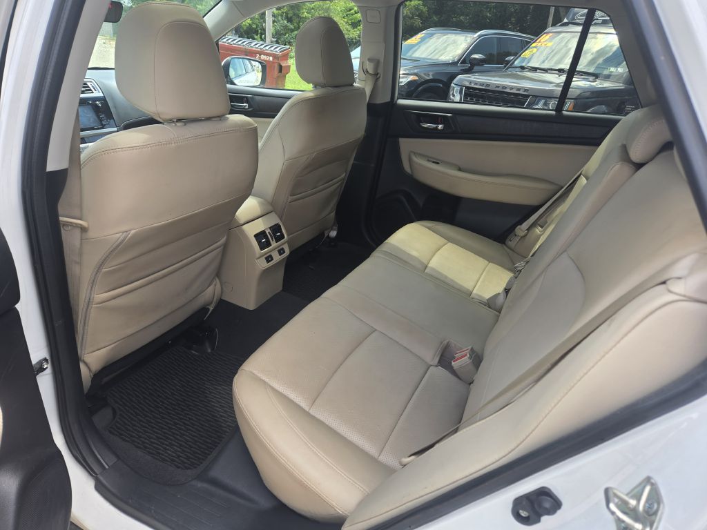 Photo 28 of this SUBARU OUTBACK