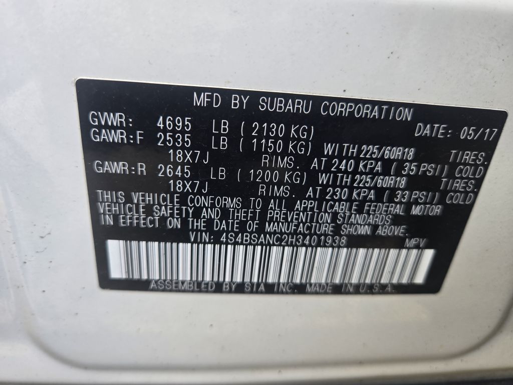 Photo 33 of this SUBARU OUTBACK