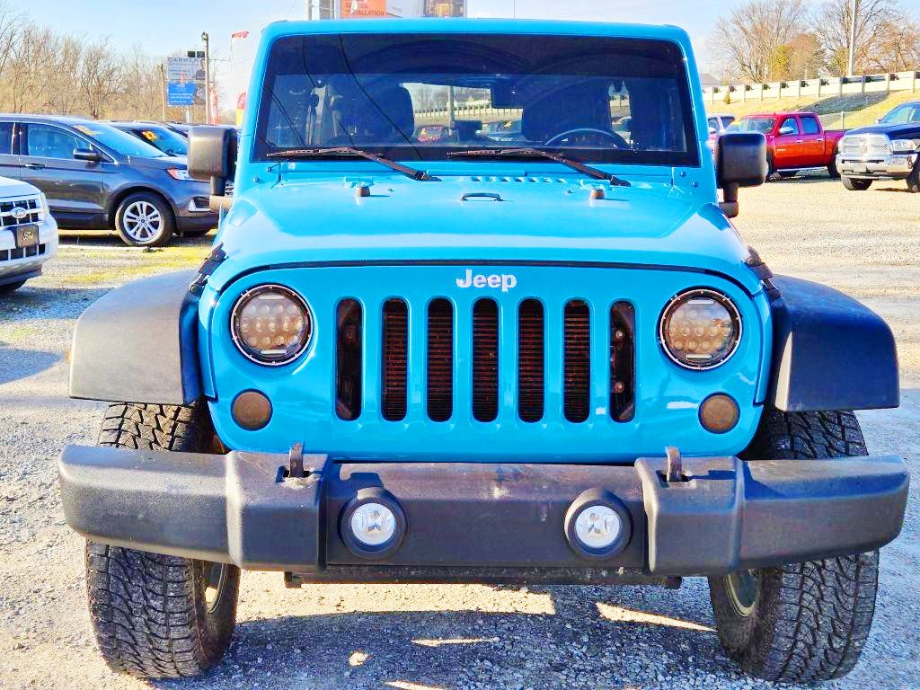 Photo 8 of this JEEP WRANGLER UNLIMI