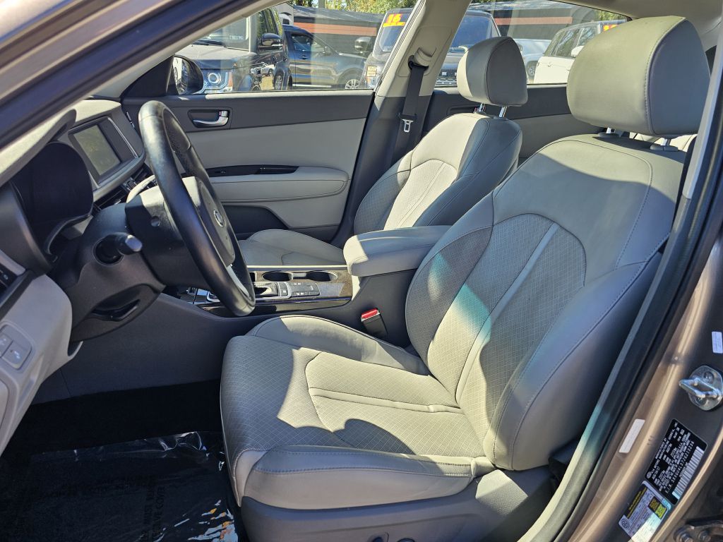 Photo 22 of this KIA OPTIMA