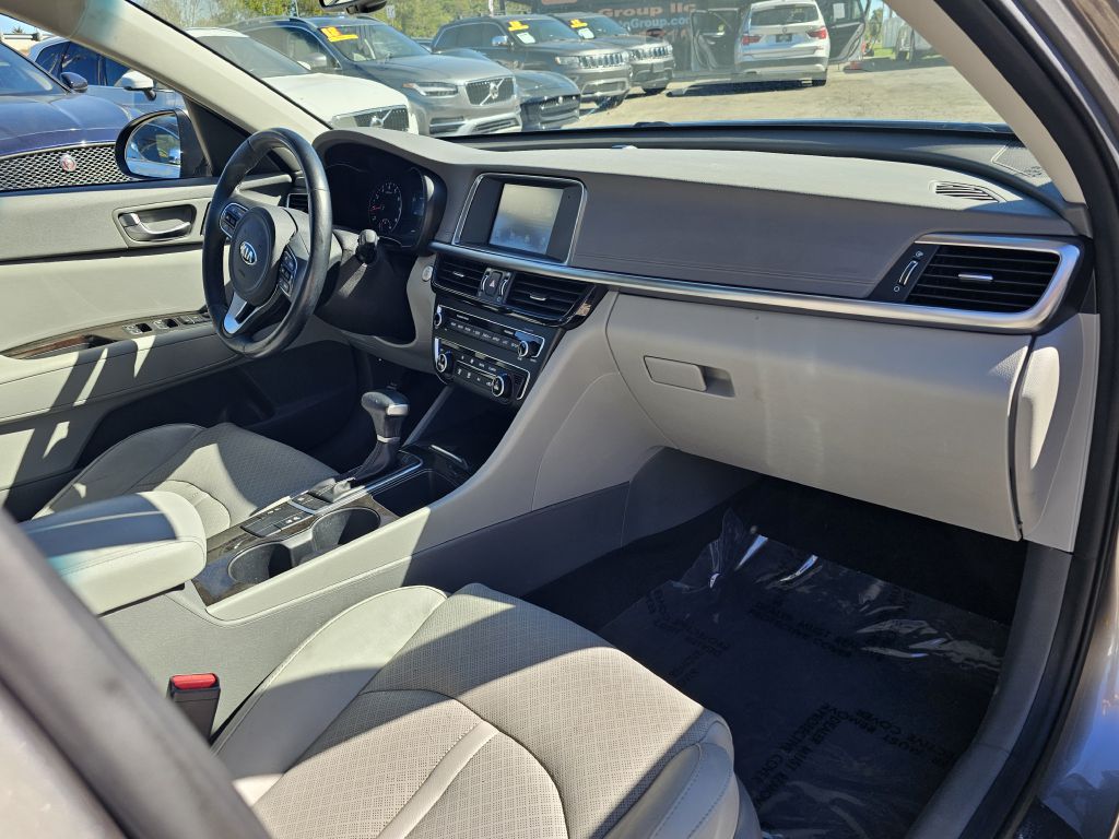 Photo 27 of this KIA OPTIMA