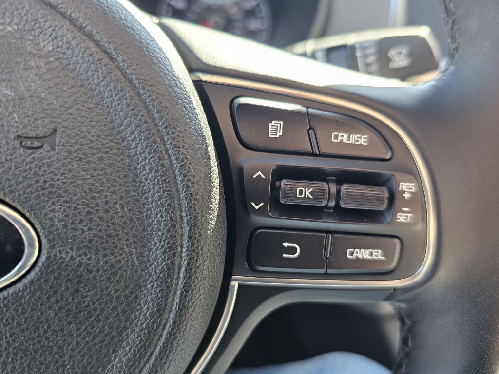 Photo 32 of this KIA OPTIMA