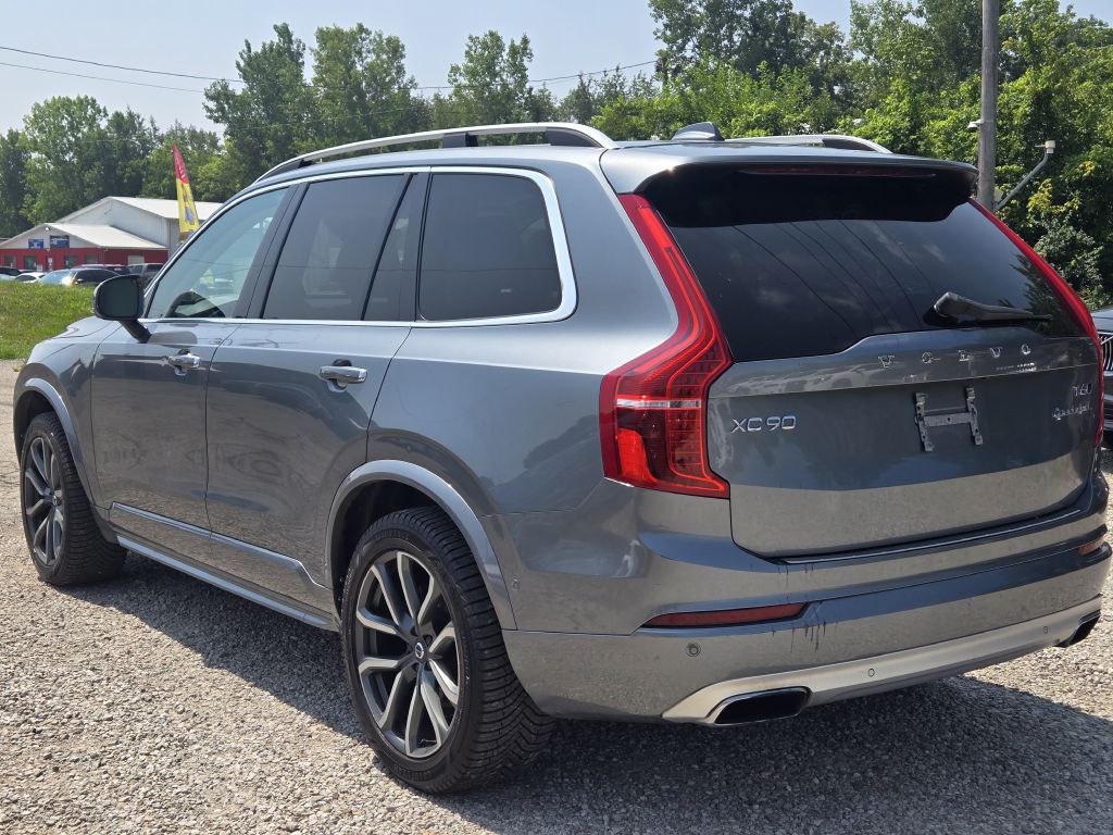 Photo 7 of this VOLVO XC90