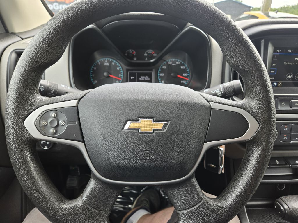 Photo 19 of this CHEVROLET COLORADO