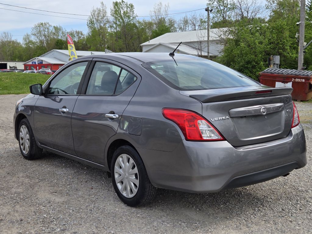 Photo 7 of this NISSAN VERSA