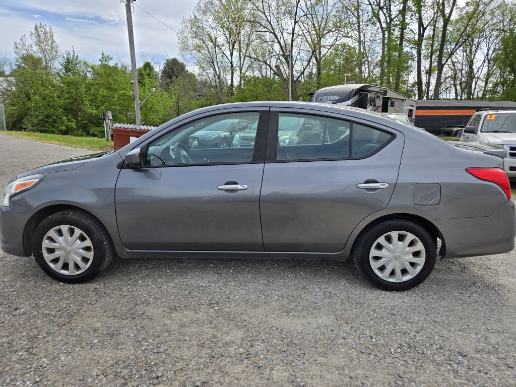 Photo 8 of this NISSAN VERSA