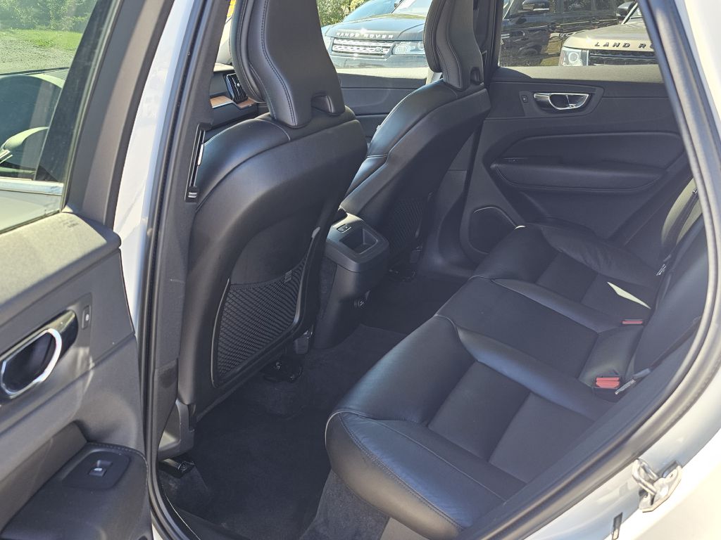 Photo 18 of this VOLVO XC60