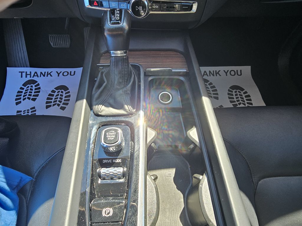 Photo 35 of this VOLVO XC60